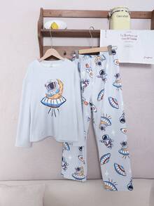 Tween Boys Pajamas-2 Piece Pajama Set Long Sleeve Crew Neck Space Astronaut Print Top Matching Planet Print Long Pants Cozy Fleece Feel Warm Autumn Winter Sleepwear Home Lounge Bedtime Holiday 2026 New Year Essential - Light Grey - View 4