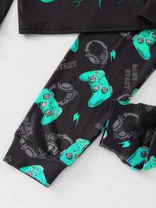 SHEIN 2pcs Tween Boy Glow Game Console Graphic Crew Neck Long Sleeve Top And Pants Comfortable Loungewear Set - Green - View 8