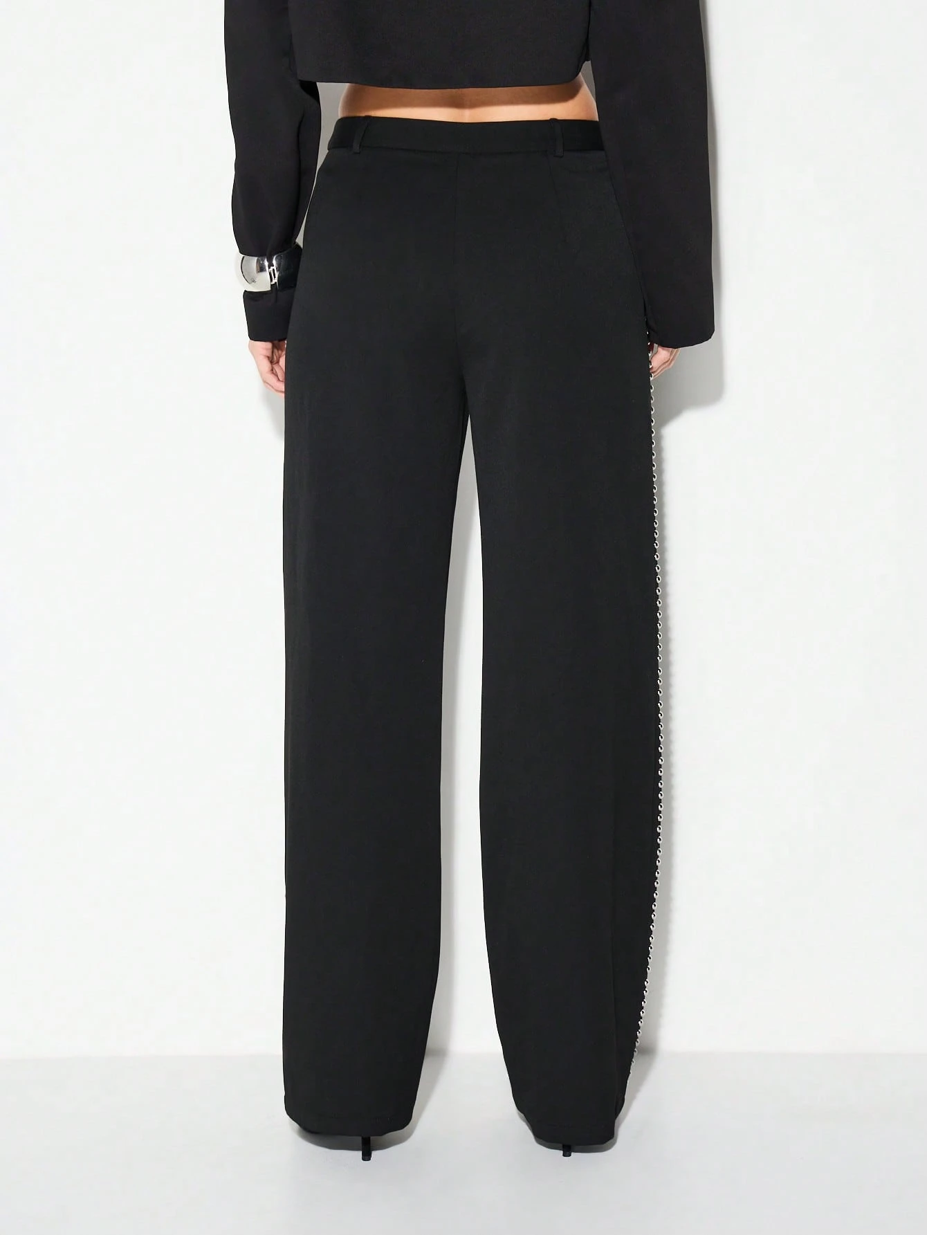 KIZN スタッドディテール付きハイウエストワイドレッグパンツ