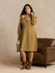 SHEIN LUNE Vestido de punto midi con cuello alto, mangas farol y bordado floral, elegante y estilizador, para otoño/invierno, talla grande - Amarillo - Ver 4