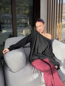 Abrilcols 宽松版型不对称领口运动衫长袖上衣宽松版型返校秋冬舒适秋季圣诞节可爱休闲日常胶囊衣橱 Y2K 街头服饰 - 黑色 - 查看 1