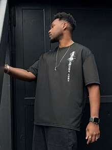 Heavens Edit 男式宽松卡其色圆领 T 恤，带有日本刀鞘设计，春夏 - 黑色 - 查看 6