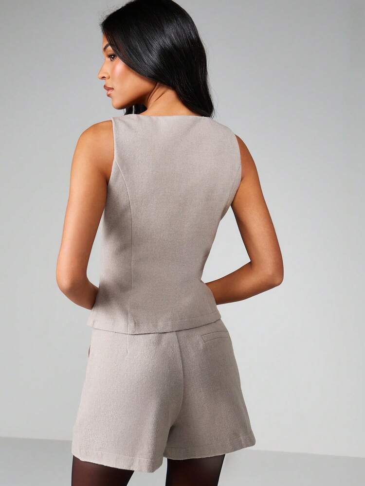 MISSGUIDED Sleeveless Button Front Vest Blazer With High Waisted Tailored Shorts Two Piece Coord Set Office Business Casual Outfit