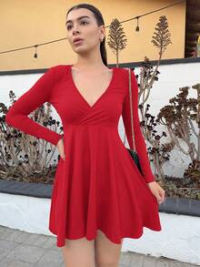 Andrea Bello Váy nữ đơn giản cổ chữ V quyến rũ Avant-Garde, váy ngắn mini, váy thu cho quần áo năm mới - Đỏ - Xem 6