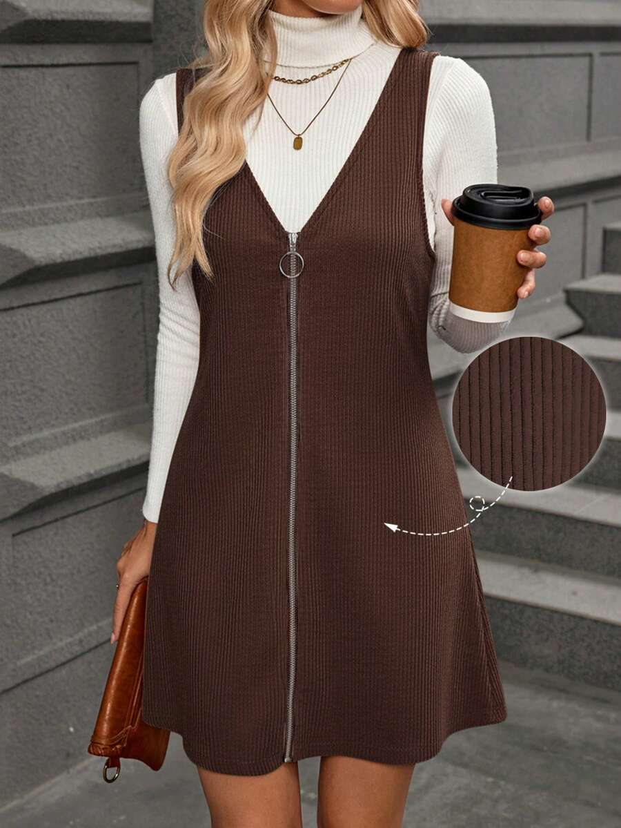 SHEIN Clasi Women's Casual Minimalist Straight Solid Color Textured Fabric Spaghetti Strap Short Dress, Autumn/Winter - Brown - View 1