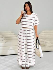 Solflare 大码条纹T恤和裤子两件套，夏季休闲 - 淡紫色 - 查看 2