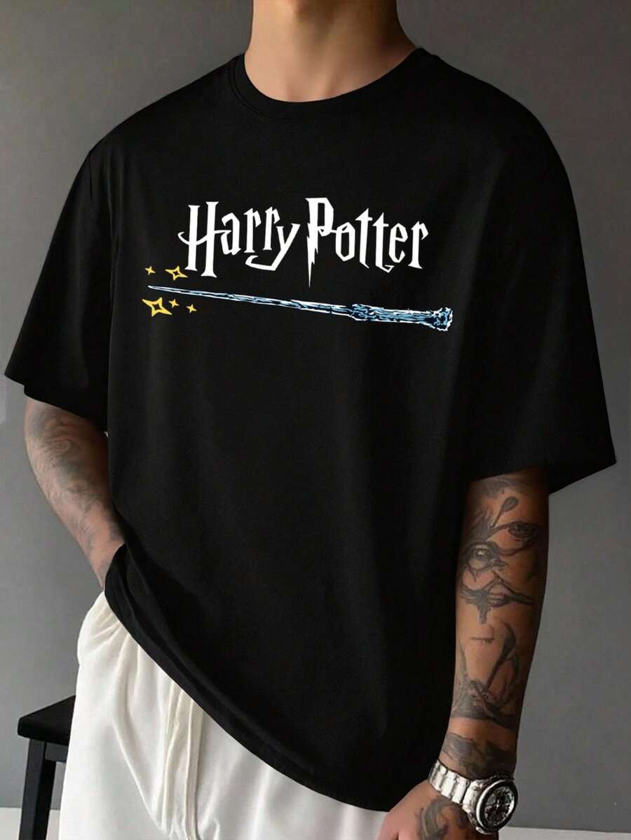 HARRY POTTER X SHEIN 男士休闲字母与魔杖印花短袖 T 恤，夏季 - 黑色 - 查看 1