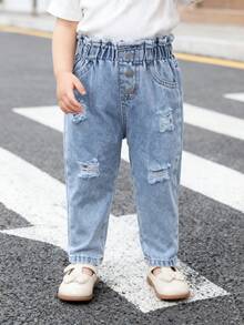 SHEIN 年轻女孩破洞牛仔裤，休闲腰部设计，锥形剪裁，修身裤腿，女孩牛仔裤 - 淺色水洗藍 - 查看 3