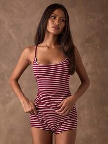 SHEIN BAE 秋冬季简约休闲条纹针织修身吊带背心，基础款上衣，商务休闲女装，冬季女装，圣诞节，时尚女装，酒红色上衣，新年上衣，红色女装，吊带背心 - 紫紅色 - 查看 6