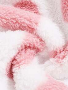 SHEIN 2 قطعة/عبوة معطف طويل مزين بالقلوب للفتيات الرضع، قابل للعكس، سميك من الفليس للخريف/الشتاء، ملابس خارجية دافئة - الأسود - مشاهدة 3