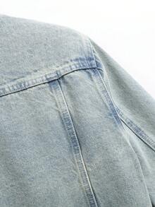 Chillumni Men's Casual Distressed Blue Denim Jacket, Street Style - Light Wash - View 5