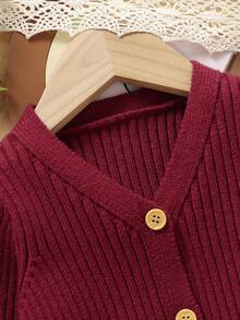 SHEIN Playful Pals 女嬰酒紅色秋季端莊休閒家庭套裝 針織兩件套 極簡純色開襟衫與長褲套裝 百搭冬季穿搭 - 酒紅色 - 查看 3