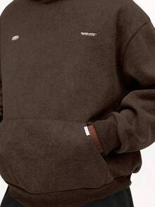 Áo hoodie SUMWON dáng ngắn, chất liệu giả da, kiểu chui đầu, có túi giữa và mũ có dây rút. - màu nâu - Xem 6