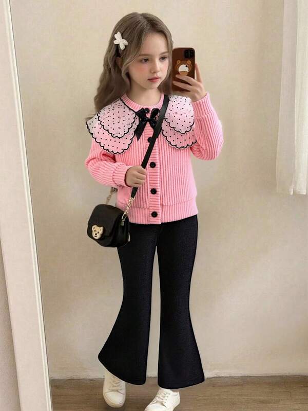 Elladie kids 秋冬季少女粉色蕾丝领蝴蝶结黑色纽扣长袖上衣+黑色喇叭裤套装，甜美可爱，复古时尚，休闲舒适，适合日常穿着、旅行、上学等场合。