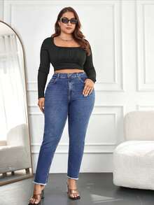 SHEIN Cottnline 大碼女士帶口袋修身牛仔褲 - 淺色水洗藍 - 查看 3