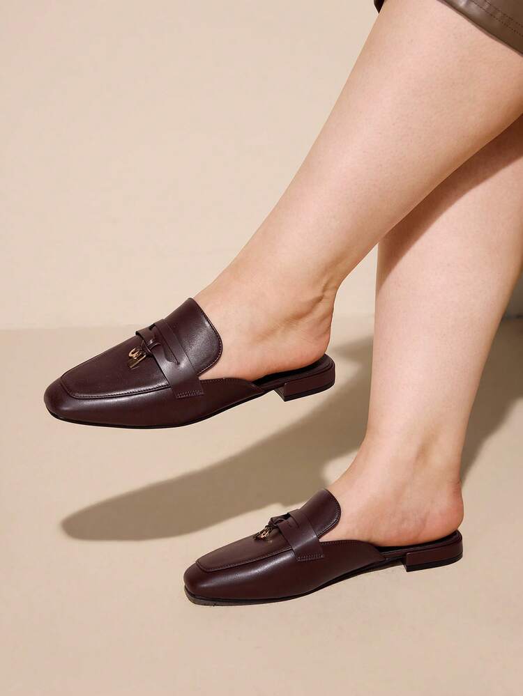 CUCCOO CURVES Women's Wide Fit Square Toe Flat Low Heel Mule Shoes, Comfortable Versatile Coffee Color Plus Size Ladies Flat Casual Commuter Shoes For Christmas