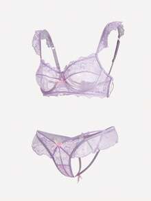 SHEIN Conjunto de lencería de 2 piezas con bralette y tanga con borde de volantes de encaje y decoración de moño, lencería sexy para mujeres - Púrpura malva - Ver 2