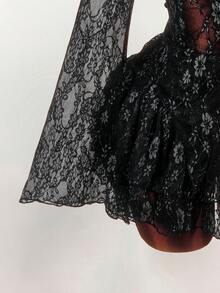 Amplova Frauen Große Größen Blumen Spitze Kragen Glockenärmel Einreiher Top und Rüschen Saum Mini Rock Sexy 2-Teiliges Set - Kaffeebraun - Übersicht 6