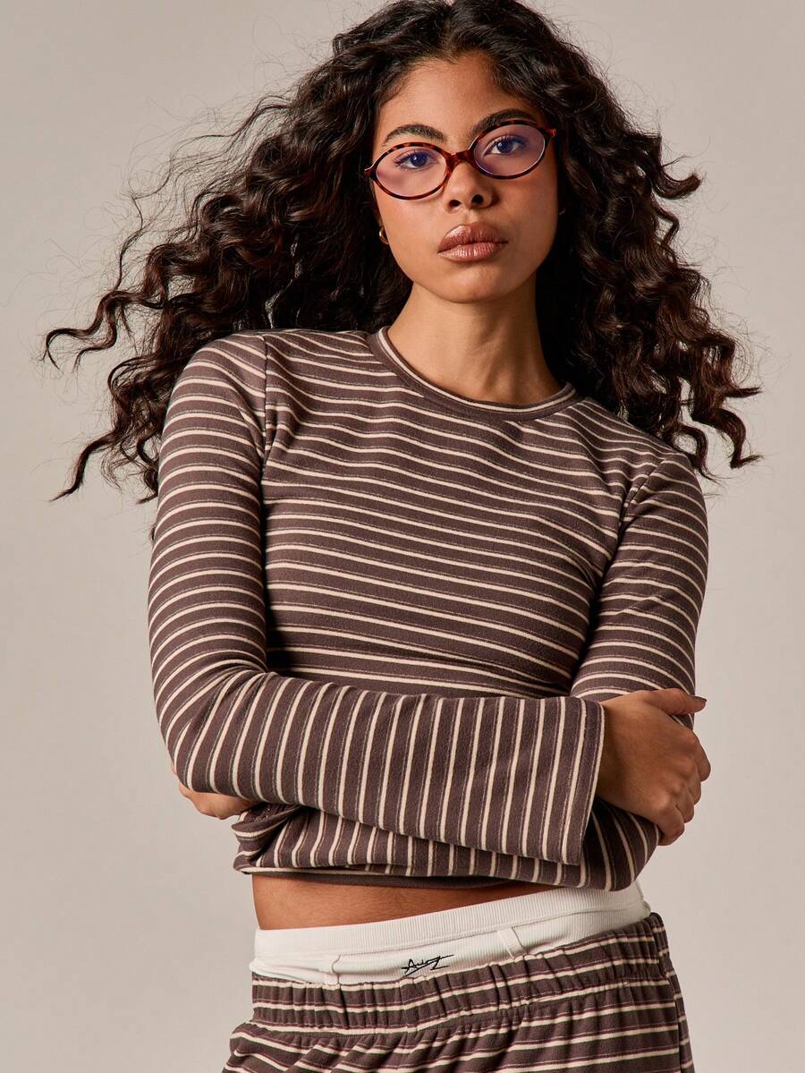AiiRZ Horizontal Striped Long Sleeve Crew Neck Ribbed Top Fall Winter Casual Basic Tee - Coffee Brown - View 1