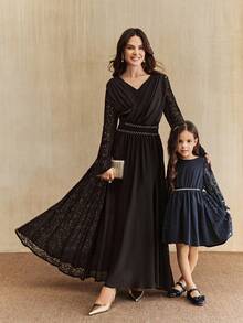 SHEIN Girls Blue Long Sleeve Lace Dress,Mommy And Me Matching Outfits,Black Autumn Traditional Wedding Solid Color Fashionable High-End Outfits(2 Pcs Sold) - Blue - View 1