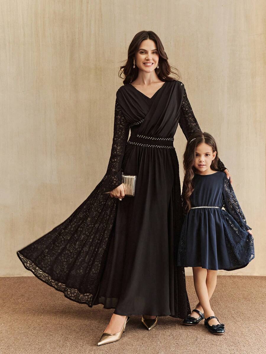 SHEIN Girls Blue Long Sleeve Lace Dress,Mommy And Me Matching Outfits,Black Autumn Traditional Wedding Solid Color Fashionable High-End Outfits(2 Pcs Sold) - Blue - View 1