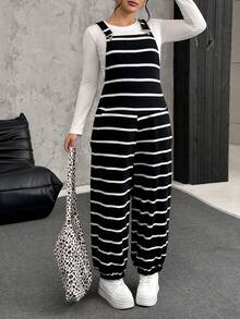 SHEIN EZwear Plus Size Black & White Ribbed Elastic Fleece Bib Overalls - Black - View 4