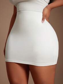 SHEIN SXY 大码女装 2 件装纯色基础款黑色性感休闲迷你紧身裙（含打底裤） - 黑與白 - 查看 9