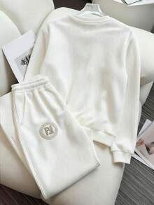 SHEIN 2 件字母刺绣时尚简约灯芯绒套装，送给朋友的礼物 - 白色 - 查看 2