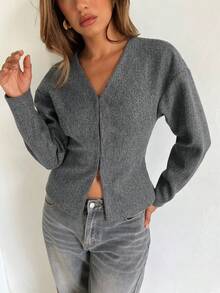 Aloruh Women's Fashionable French Retro V-Neck Raglan Sleeve Long Sleeve Grey Knit Shirt - Grey - View 8