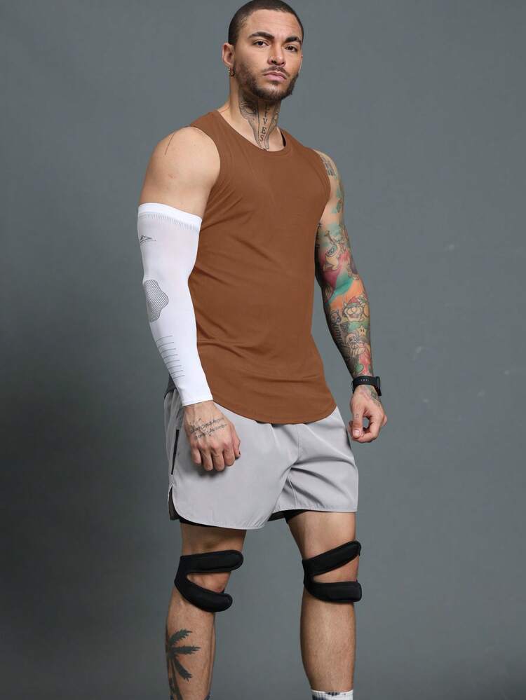 Manfinity Sport Corelite 男友风男士纯色圆领无袖运动背心夏季 - 卡其色 - 查看 3