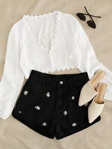 EMERY ROSE Plus Size Summer Casual Daisy Embroidered Denim Shorts Jorts, Jean Shorts, Plus Size Shorts - Black - View 1