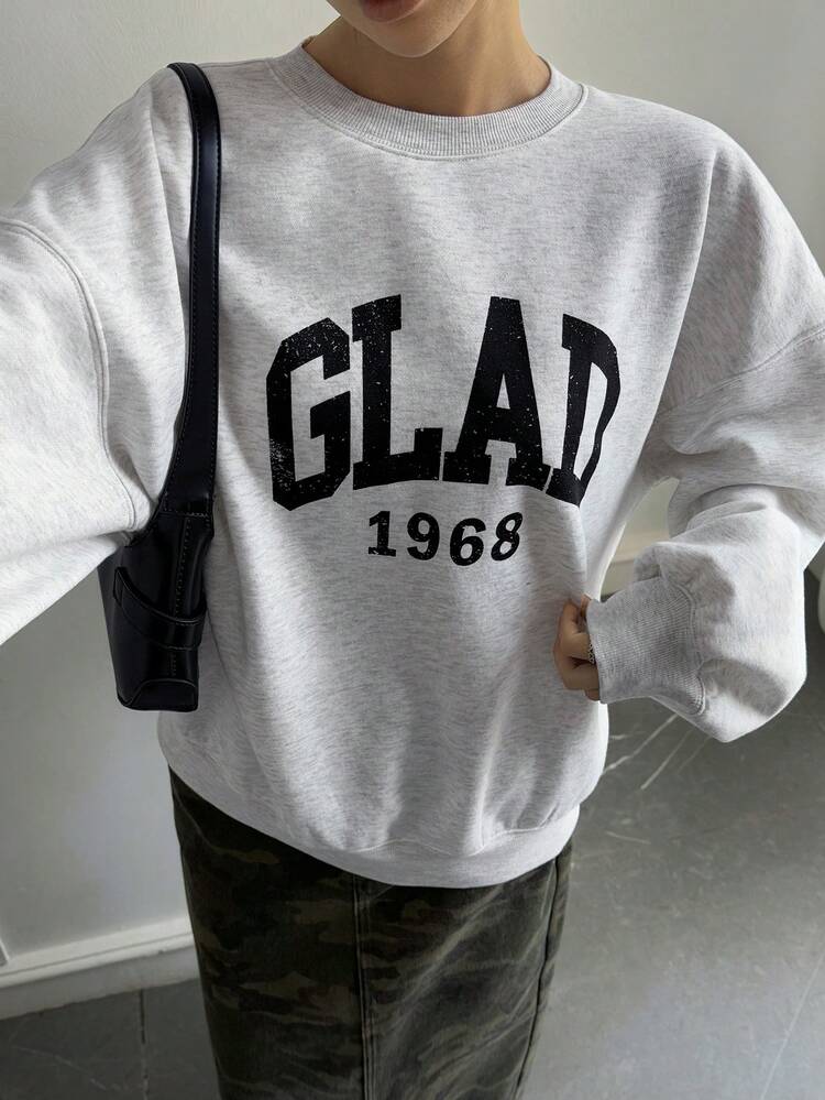 Women's Loose Fit Letter Graphic Casual Pullover Sweatshirt Y2k