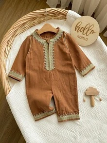 Bộ đồ liền thân màu kaki và ruy băng vàng đáng yêu cho bé trai sơ sinh - màu nâu - Xem 6