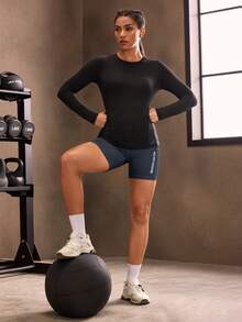 Powerista Quần short thể thao cạp rộng họa tiết chữ có túi đựng điện thoại, quần short tập luyện, quần short đi xe đạp cho nữ, quần vợt - Màu xanh hải quân - Xem 3