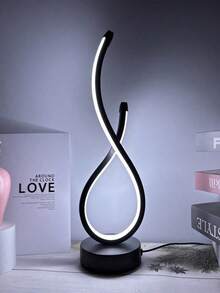 1盏现代台灯 - 爱心图案，USB供电，三色可调光，适用于卧室、客厅、办公室等多种房间，也可用于装饰、房间布置、家居、厨房等。 - 黑色 - 查看 2