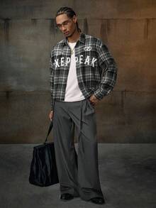 AXEPEAK Casual Street Hip Hop English Print Loose Short Long Sleeve Men Shirt - Black and White - View 4