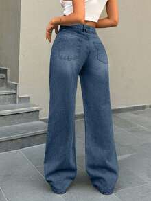 SHEIN Cottnline Pantalón vaquero de corte recto con lavado de nieve y detalles de botones en la cintura baja - Neblina azul - Ver 2