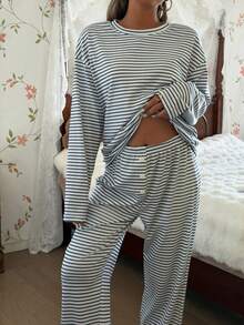 SHEIN 女士休闲条纹印花宽松圆领长袖睡衣套装，冬季条纹睡衣，长袖家居服套装，女士条纹睡衣 - 黑與白 - 查看 6