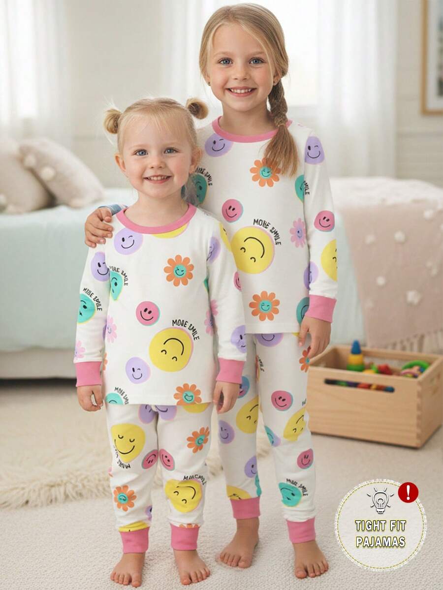 SHEIN Playful Pals 2件套少女可爱笑脸印花弹力针织长袖上衣和裤子睡衣套装，浅米色和粉色 - 彩色 - 查看 1