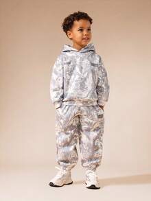 Bộ đồ thể thao SUMWON dành cho bé trai, gồm áo hoodie và quần nỉ họa tiết rằn ri, không có mũ trùm đầu có dây rút, thích hợp cho phong cách thường ngày, dạo phố hoặc đi nghỉ mát. - Xám - Xem 5