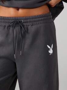 Missguided x Playboy Pantaloni della tuta oversize con gamba ampia, con vita con coulisse e polsini elastici per abbigliamento casual e comodo autunno inverno - Grigio Scuro - Visualizzare 4