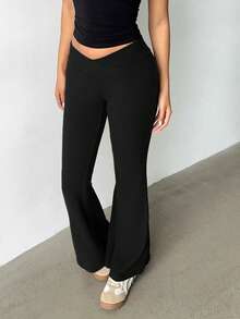 Flirla 女士休闲百搭黑色束腰V领修身喇叭裤，秋冬款 - 黑色 - 查看 5