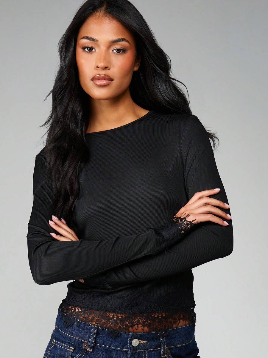 MISSGUIDED Top noir à manches longues côtelé avec détail de bordure en dentelle délicate. Essentiel de superposition décontracté à col rond ajusté pour l'hiver et l'automne - Noir - Voir 1