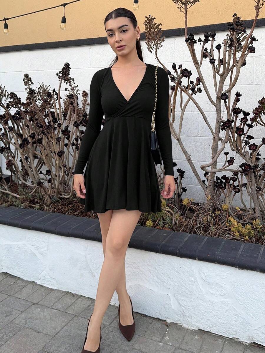 Andrea Bello V-Neck Seductive Avant-Garde Simple Women's Dress,Mini Short Dress,Fall Dresses For New Year Clothes - Black - View 1