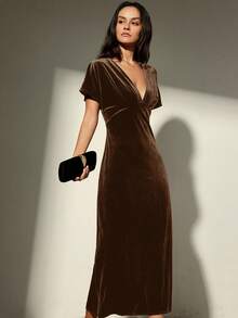 Aveloria Modichic Robe longue élégante en velours, design sophistiqué, mode sexy, taille cintrée - Marron - Voir 5
