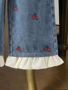 SHEIN Conjunto de 2 piezas de niña bebé con parches de mezclilla y estampado de cerezas, para otoño/invierno - Azul - Ver 6