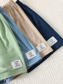 SHEIN 8件套男童舒适休闲日常百搭压纹字母短袖T恤短裤套装，适合春夏季节、日常穿着、运动、郊游、上学、聚会、度假、拍照、返校季等场合。