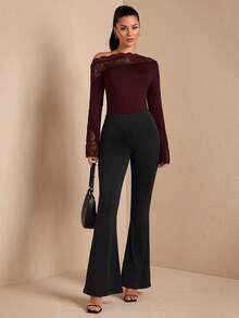 SHEIN BAE 女士不对称蕾丝拼接不对称肩部长款喇叭袖连体衣，优雅性感，适合叠穿、浪漫约会、秋冬季派对等场合。 - 紫紅色 - 查看 6