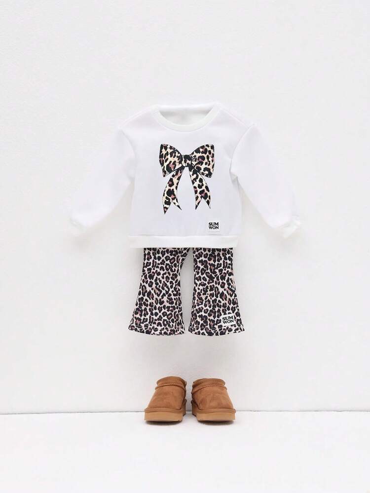 Completo coordinato con felpa con cappuccio e fiocco con stampa leopardata e pantaloni a zampa