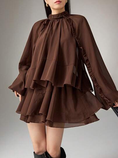 Heiryn Nuevo vestido corto de mujer de estilo urbano intelectual, sencillo y moderno, para primavera y verano, apto para uso casual y elegante, para ir a la oficina, citas diarias y fiestas de cumpleaños. Presenta volantes en los hombros, mangas abullonadas, volantes en el dobladillo, falda de línea A de múltiples capas y un cuello alto pequeño en color marrón de gasa.